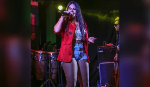 Paulinha Abelha, da banda Calcinha Preta, piora e está em coma na UTI, em Aracaju