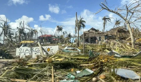 Filipinas: passa de 200 o números de mortos pelo tufão Rai