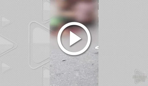 VÍDEO: motoqueiro fica com fratura exposta após acidente grave na Zona Leste de Manaus