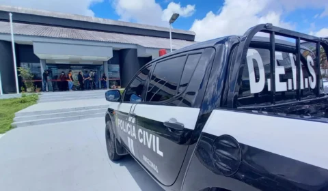 Pai e filho são presos suspeitos de assassinar jovem após festa de aniversário, em Manaus