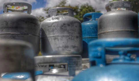 Vale-gás: Senado aprova criação de benefício para famílias de baixa renda