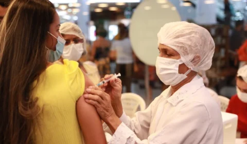 Amaturá, no interior do AM, lidera ranking nacional de pior desempenho de vacinação da 2ª dose contra Covid-19