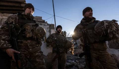 Embaixada do Brasil pede atenção aos brasileiros que estão na Ucrânia