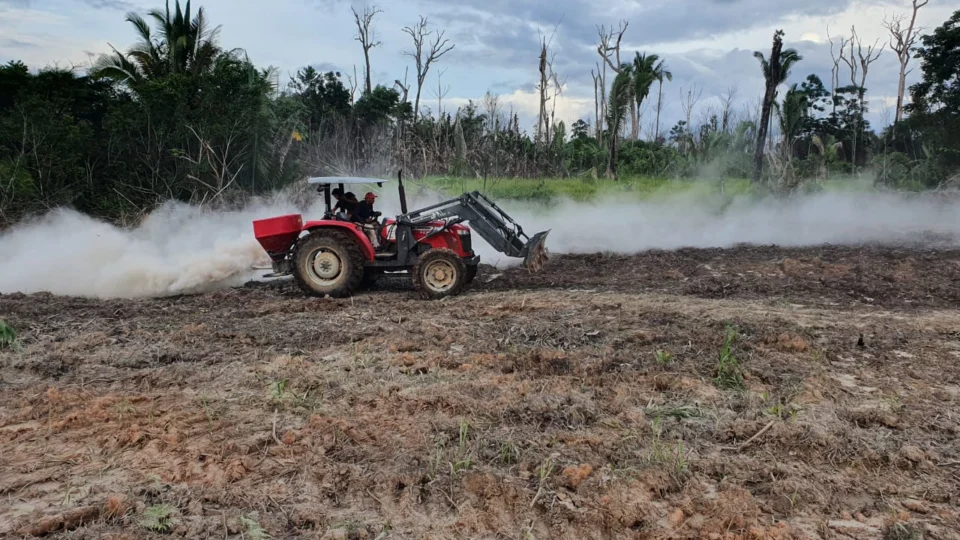 No AM, mais de 260 agricultores foram beneficiados pelo programa de mecanização agrícola familiar em 2021, afirma Idam