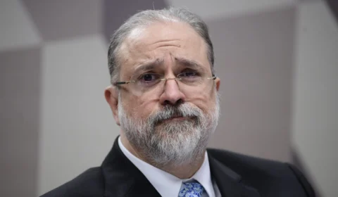 Procurador-geral da República testa positivo para Covid-19