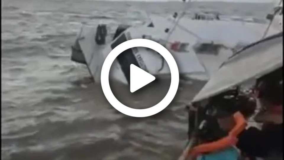 VÍDEO: naufrágio de embarcação é filmado no Pará
