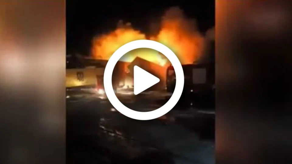 VÍDEO: Queda de avião é gravada na Califórnia; todos os tripulantes morreram