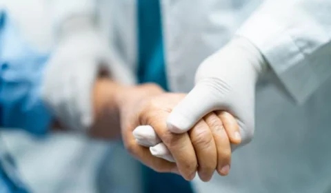 Médico especialista em fertilização usou o próprio sêmen para fecundar ao menos 21 pacientes na Holanda, aponta investigação