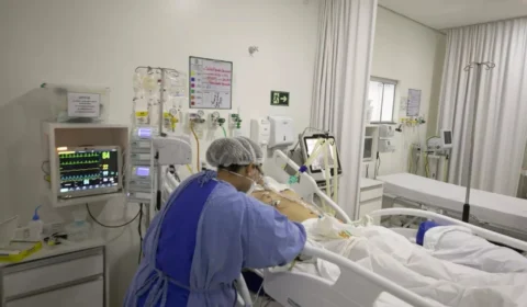 Rondônia volta a registrar filas e espera por leito de Covid-19