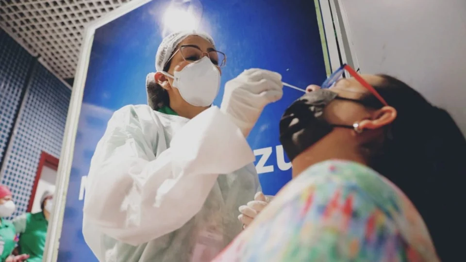 Amazonas registra 2.404 novos casos de Covid-19 e 4 mortes