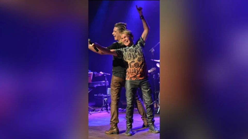 Luso Neto realiza show acústico em homenagem a Zezinho Corrêa, no sábado