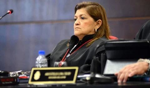 Ainda recebendo o salário de R$ 43 mil, desembargadora volta a ser alvo de investigação do TJAM