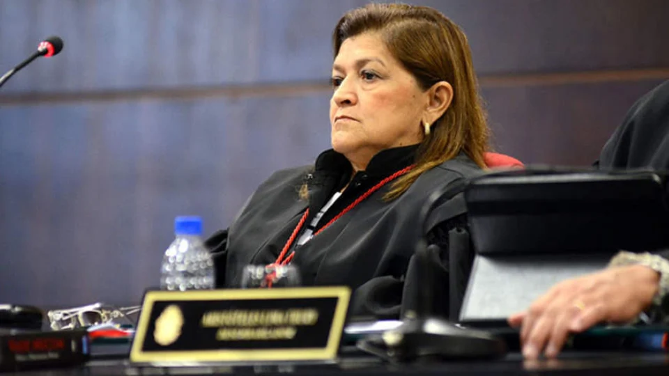 Ainda recebendo o salário de R$ 43 mil, desembargadora volta a ser alvo de investigação do TJAM