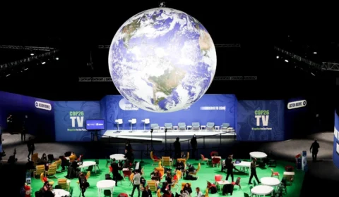 COP26: Cerca de 200 países apoiaram o novo acordo climático, mas texto final ainda foi criticado; entenda