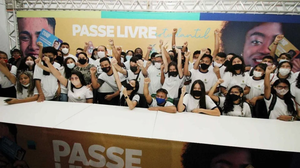 Passe Livre Estudantil: benefício começa a funcionar a partir desta segunda-feira em Manaus