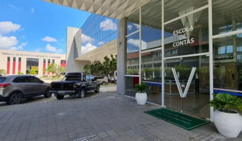 Escola de Contas do TCE-AM divulga lista de cursos para a primeira quinzena de novembro