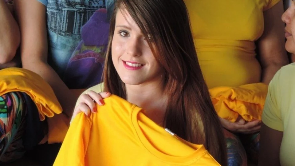 Jovem que assassinou ex-namorado durante sexo ganha regime semiaberto