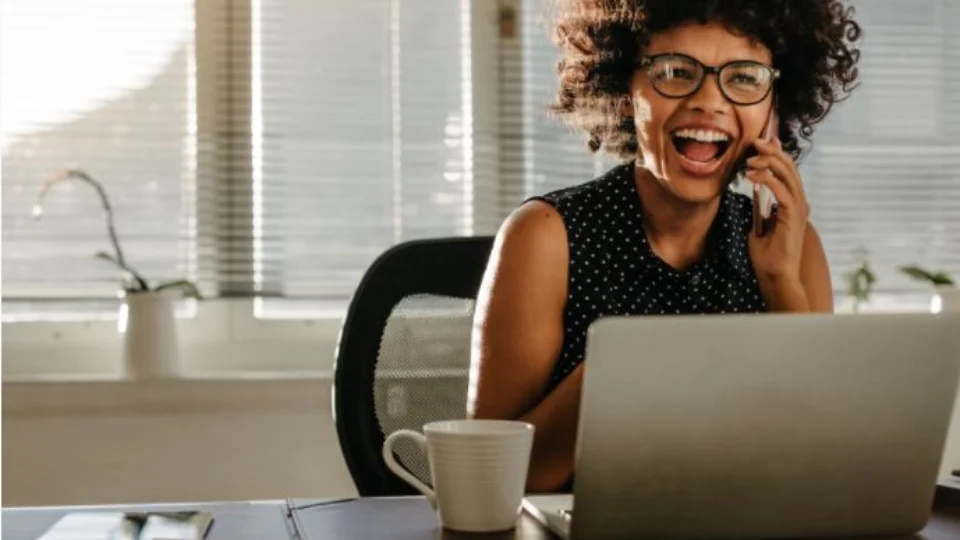 Google lança plataforma com conteúdo voltado para mulheres pretas do Brasil