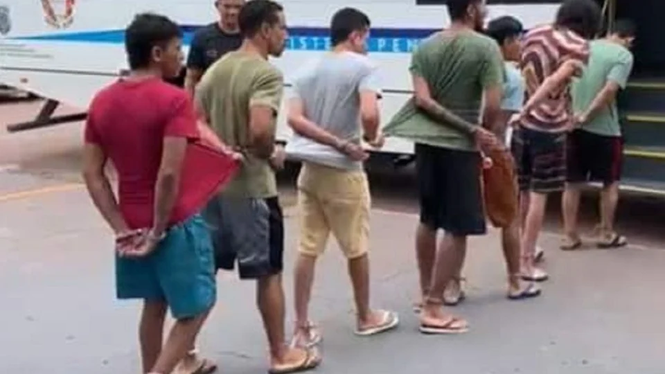 Sete detentos são transferidos de Presidente Figueiredo para Manaus nesta quinta-feira