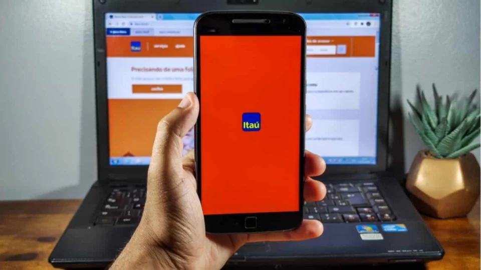 Banco Itaú informa intermitência em sistemas nesta quinta-feira