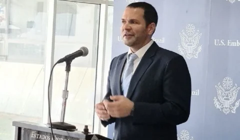 Embaixada e Consulados no Brasil anunciam retomada de emissões de todos os tipos de vistos para os EUA