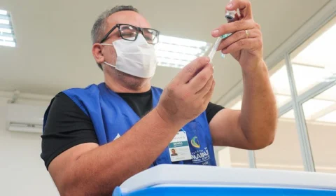 Manaus terá 56 pontos de vacinação contra covid nesta segunda