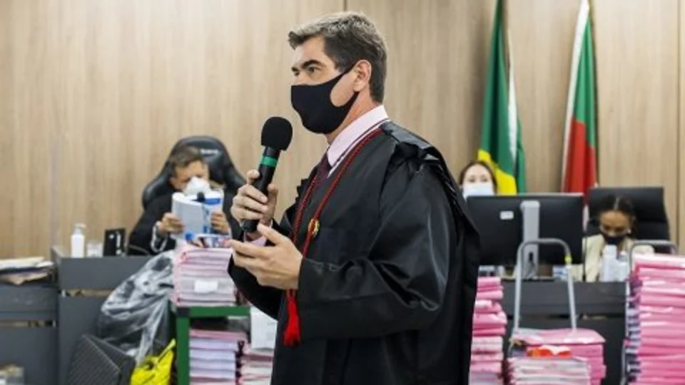 AO VIVO: assista ao 10º dia de julgamento do caso ‘Boate Kiss’; decisão deve sair nesta sexta