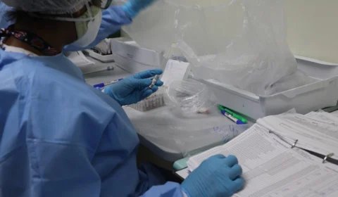 COVID: Amazonas registra duas mortes e 97 casos da doença, informa FVS-RCP