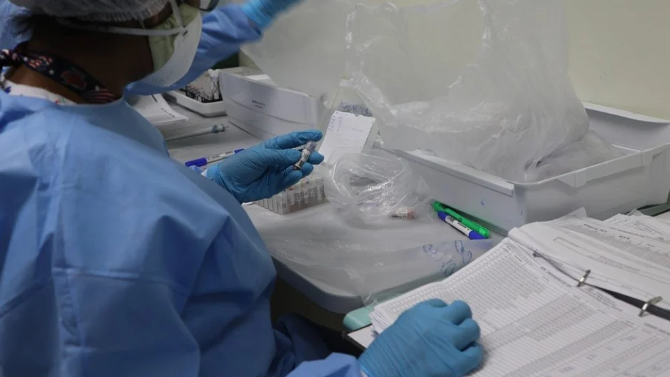 COVID: Amazonas registra duas mortes e 97 casos da doença, informa FVS-RCP