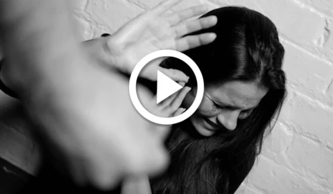 VÍDEO: é aprovada lei que aumenta a pena para crimes de injúria, difamação e calúnia dentro de casa