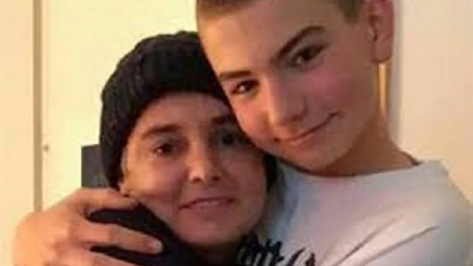 Cantora Sinéad O’Connor  disse que irá processar hospital onde o filho estava internado na Irlanda