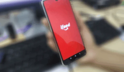 Ifood anuncia investimento de R$ 8 milhões em fundo de combustível a entregadores
