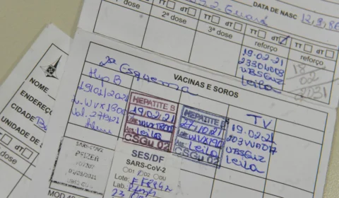 Ministério da Saúde reduz intervalo da 3ª dose da vacina para quatro meses