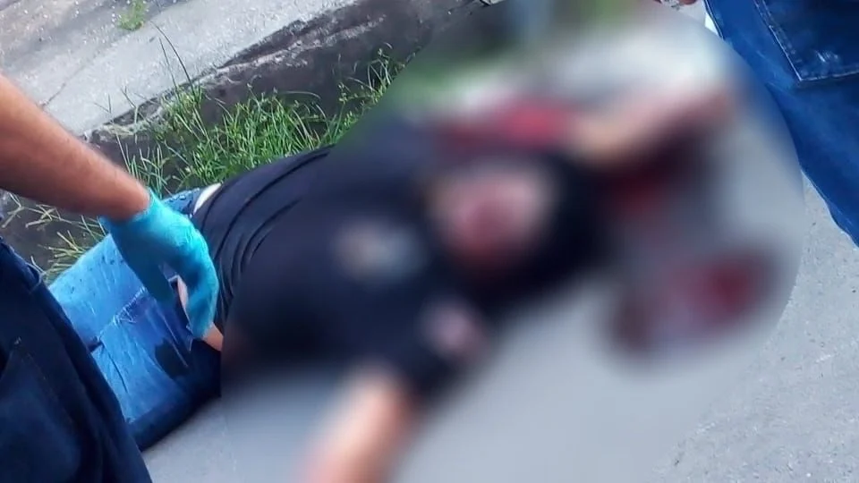 Homem é morto com 9 tiros no bairro Parque 10, em Manaus