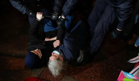 Aproximadamente 6 mil pessoas estão detidas na Rússia após quarto dia de protestos