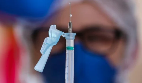 Pfizer anuncia teste da 3ª dose da vacina contra a Covid-19 em crianças a partir dos 6 meses de idade