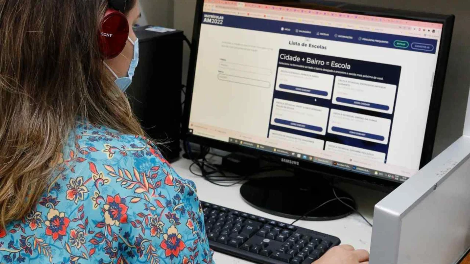 Último dia para matricular novos alunos na rede pública de ensino do AM