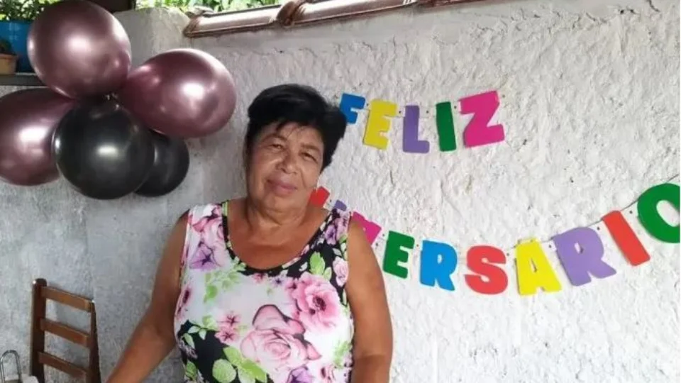 Após matar idosa a marretadas, homem passa mal na casa da vítima, em São Paulo