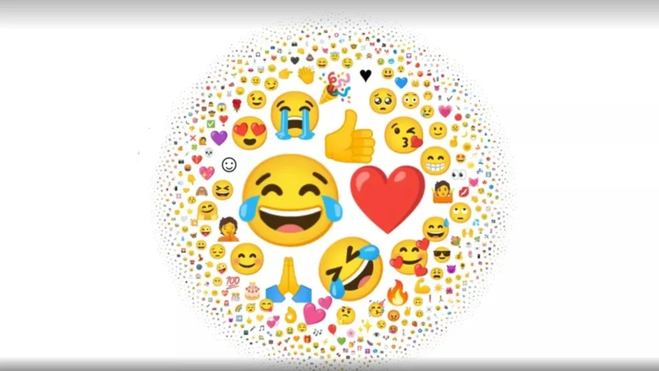 Emoji ‘chorando de rir’ é eleito como o mais usado em 2021