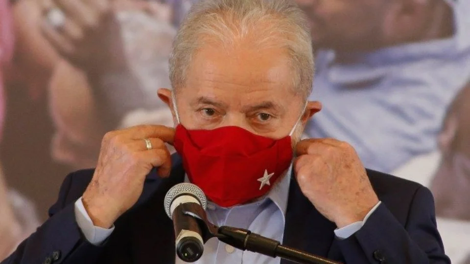 Lula faz críticas ao PT e não diz quais os pontos deveriam ser mudados