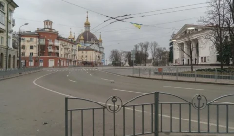 Ucrânia acusa Rússia de violar cessar-fogo e adia retirada de civis