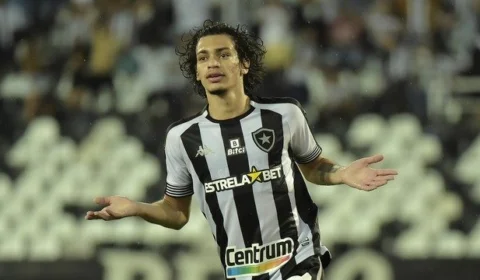 Botafogo vence Nova Iguaçu por 2 a 0 e assume liderança do estadual