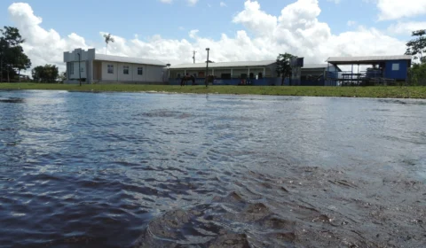 Amazonas pretende gastar R$ 100 milhões para minimizar os impactos causados pela cheia em 2022