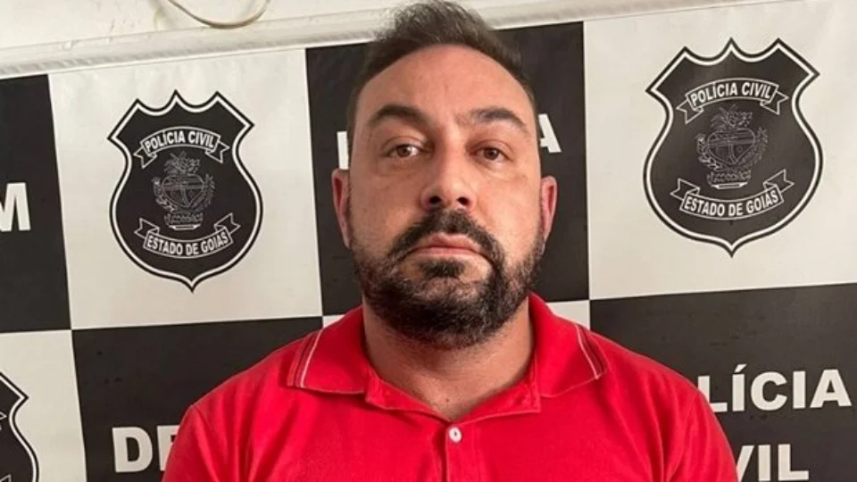 Ginecologista suspeito de abuso diz achar estranho ‘paciente ir para consulta com perfume e marquinha de biquíni’