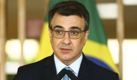 Chanceler brasileiro recebe ligação de secretário de Estado dos EUA
