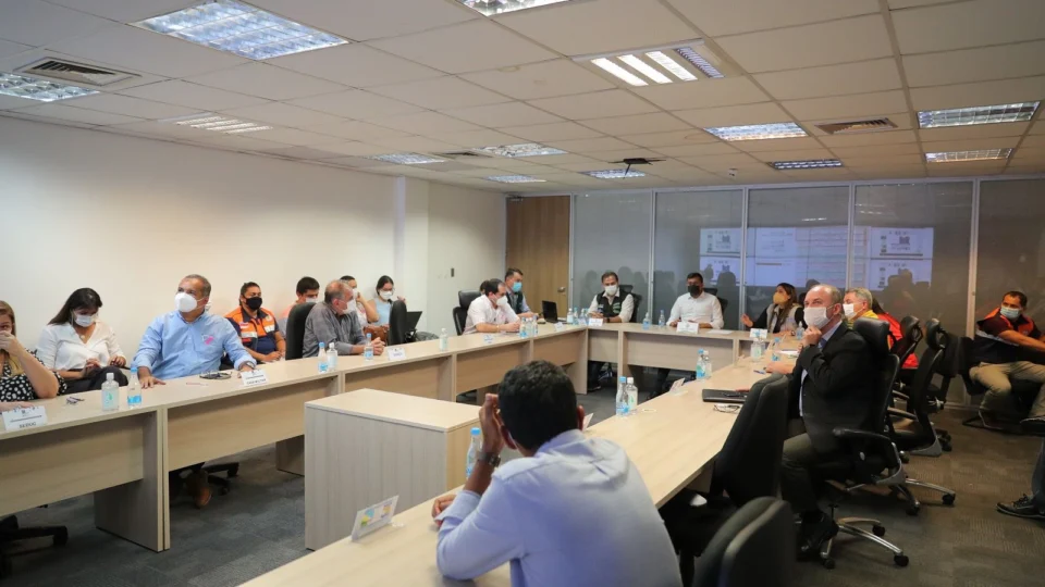 COVID: Amazonas sai da fase laranja e entra na amarela, com baixo risco de transmissão