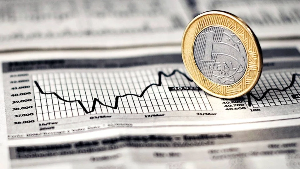 PIB do Brasil cai 0,1% no 3º trimestre e país entra em recessão técnica