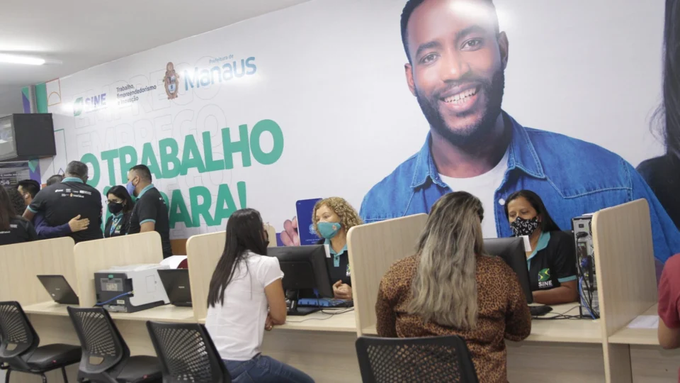 Sine Manaus oferta 112 vagas de emprego nesta sexta