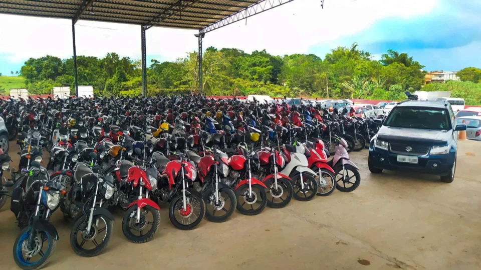 Inicia nesta terça a visitação do último leilão de 2021 do Detran-AM