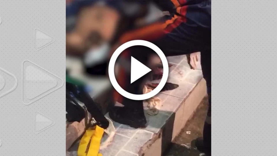 VÍDEO: suspeito de roubo é espancado pela população na Zona Sul de Manaus